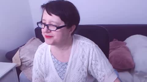 Christa online show from 19, 2, 2025