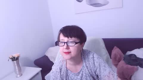 Christa online show from 23, 2, 2025