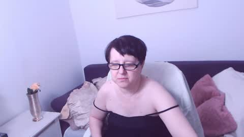 Christa online show from 2, 8, 2026