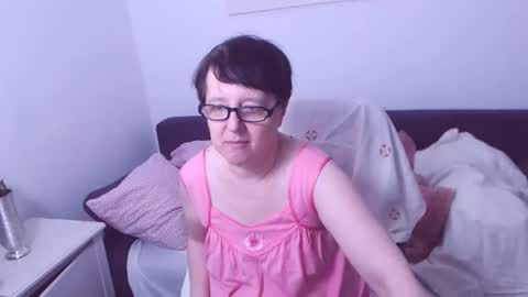 Christa online show from 5, 8, 2026