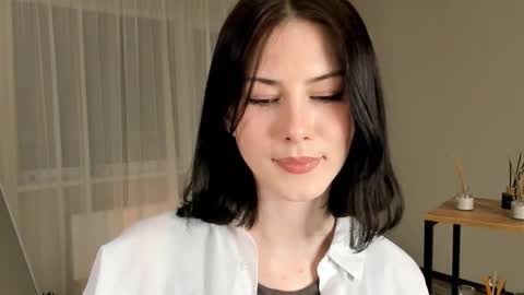 christaschrecongost online show from 17, 2, 2026