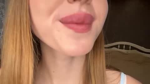 Caroline  online show from 4, 8, 2026