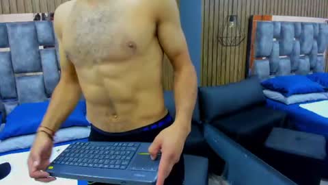 Snapshot of christian_lundgren chatting on 23, 6, 2026 Christian Lundgren online show from 23, 6, 2026