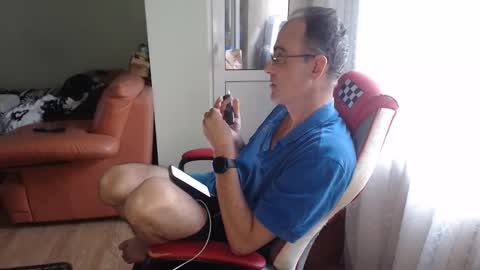 ChristiantBoy online show from 5, 5, 2026