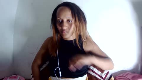 christine213 online show from 19, 1, 2025