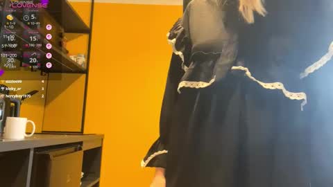 Snapshot of christinebrillhart chatting on 20, 3, 2026 Bella online show from 20, 3, 2026