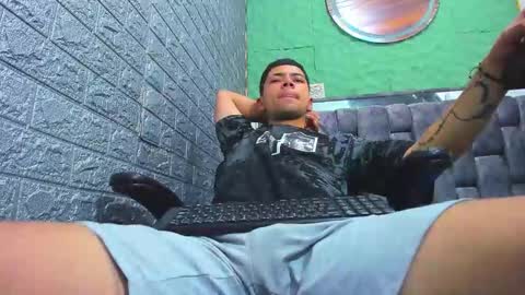 Snapshot of christopergiraldo chatting on 19, 3, 2026 Christoper Giraldo online show from 19, 3, 2026