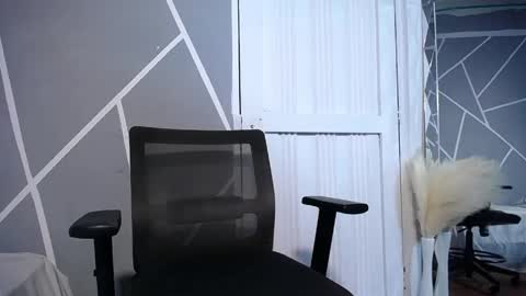 Christopher Black online show from 11, 5, 2026