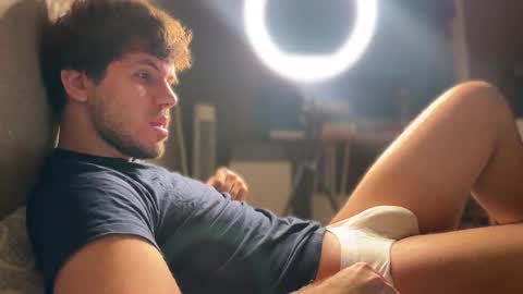 Christopher online show from 8, 11, 2025