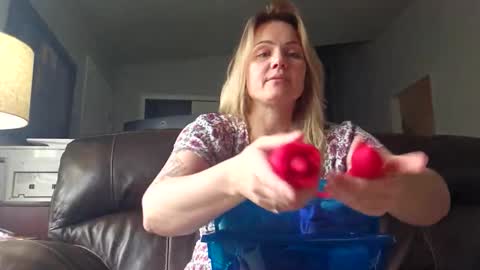 Snapshot of christystevens chatting on 3, 3, 2026 Christy Stevens online show from 3, 3, 2026