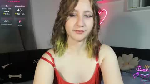 Snapshot of christyw3b chatting on 22, 7, 2026 christyw3b online show from 22, 7, 2026
