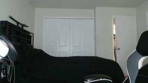 Snapshot of chrisvacherx chatting on 5, 5, 2026 ChrisVacherx online show from 5, 5, 2026