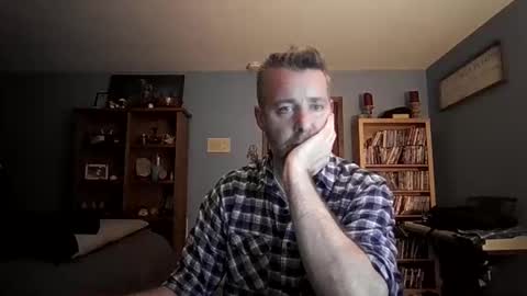 chrisw8121 online show from 7, 2, 2026