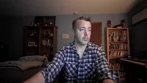 chrisw8121 online show from 13, 2, 2026