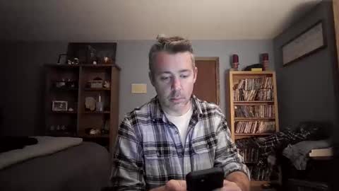 chrisw8121 online show from 27, 2, 2026