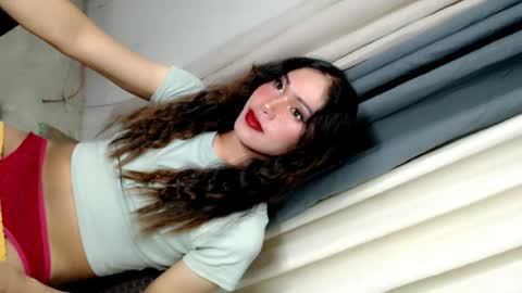 Snapshot of chritine_sensation chatting on 29, 7, 2026 Christine online show from 29, 7, 2026