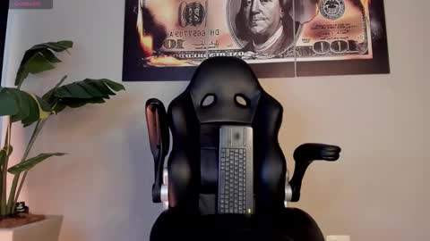 chrizmacgregor online show from 19, 3, 2026