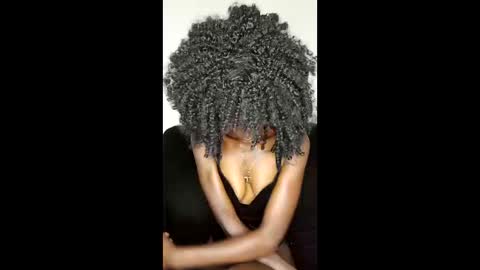 Snapshot of chroe22 chatting on 21, 12, 2025 chroe22 online show from 21, 12, 2025