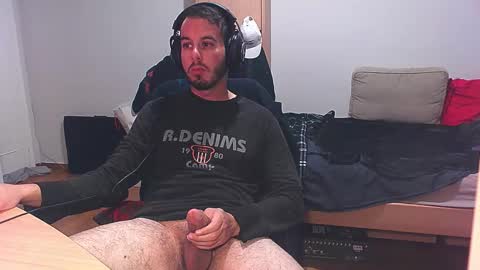 Chromefox123 online show from 15, 12, 2025