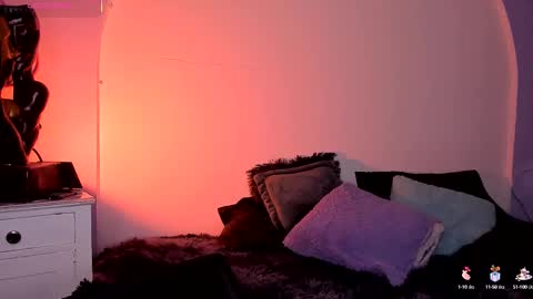 chrristopher77 online show from 23, 9, 2025