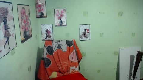 Snapshot of chrystalbella chatting on 6, 2, 2025 Diana online show from 6, 2, 2025