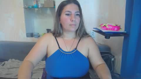 Snapshot of chrystalbella chatting on 8, 10, 2025 Diana online show from 8, 10, 2025