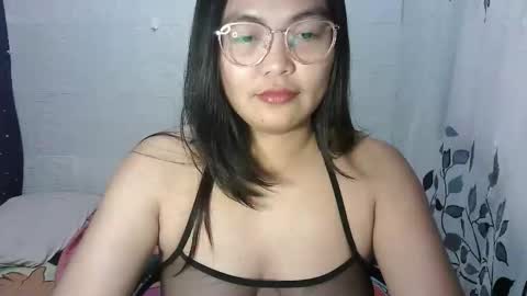 Snapshot of chubbycheeks27 chatting on 16, 3, 2026 chubbycheeks27 online show from 16, 3, 2026