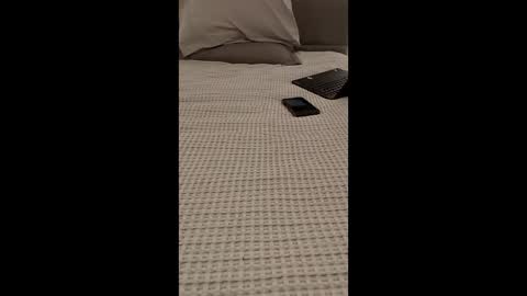 AstorYvr online show from 5, 3, 2026