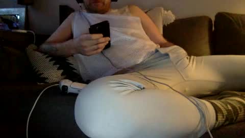 chuchujelly online show from 25, 2, 2025