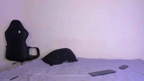 Karlay online show from 4, 8, 2026