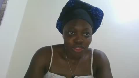 cilia petite online show from 15, 2, 2026