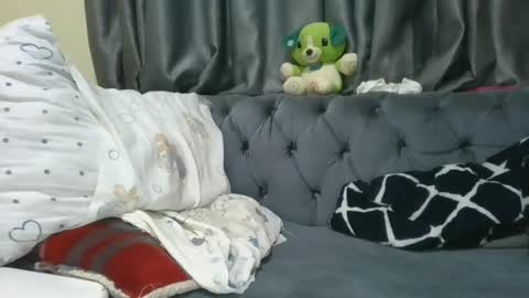 cilia petite online show from 2, 7, 2026