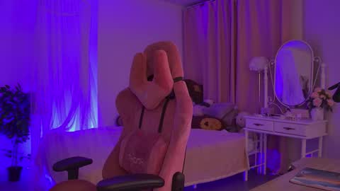 Cin Bellamy online show from 12, 2, 2026