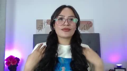 cinnamon_cake online show from 28, 7, 2026