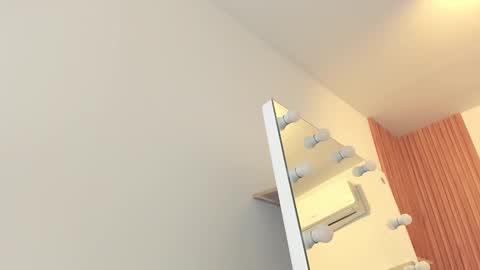 Cintia online show from 6, 11, 2025