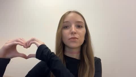 Snapshot of cinthiaprysock chatting on 28, 3, 2026 Aurora online show from 28, 3, 2026