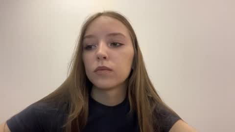 Aurora online show from 4, 4, 2026