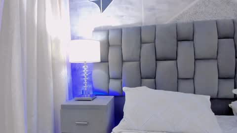 CintiaCollins  online show from 7, 12, 2024