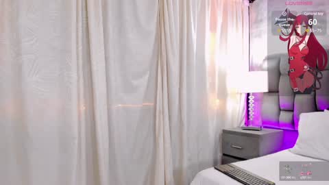 CintiaCollins  online show from 6, 1, 2025