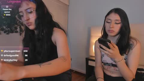 Snapshot of cintya_kors chatting on 31, 12, 2024 Cintya online show from 31, 12, 2024