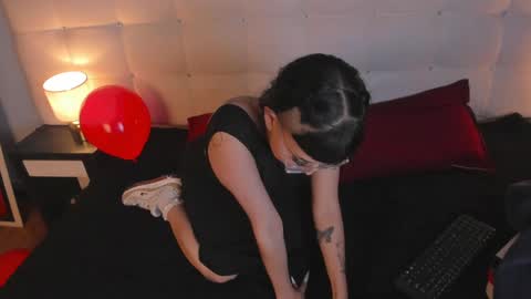 Snapshot of cintya_kors chatting on 25, 2, 2025 Cintya online show from 25, 2, 2025