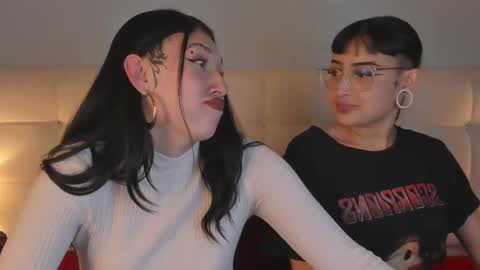 Snapshot of cintya_kors chatting on 1, 3, 2025 Cintya online show from 1, 3, 2025