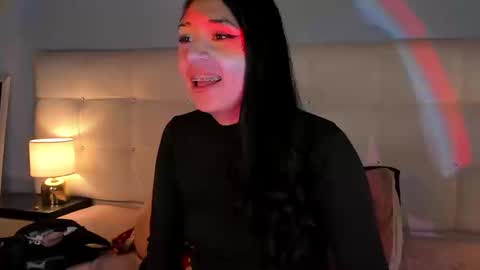 Snapshot of cintya_kors chatting on 13, 9, 2025 Cintya online show from 13, 9, 2025