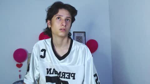 Snapshot of cirosky_elchicopolla chatting on 16, 2, 2026 cirosky_elchicopolla online show from 16, 2, 2026