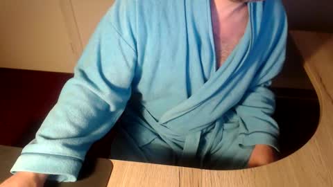 Snapshot of citroneee chatting on 15, 10, 2025 Citrono online show from 15, 10, 2025