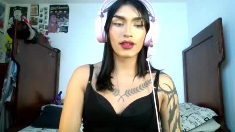 Snapshot of citry_tv chatting on 14, 1, 2025   Citrina     Tallulah       Vanexandra     online show from 14, 1, 2025