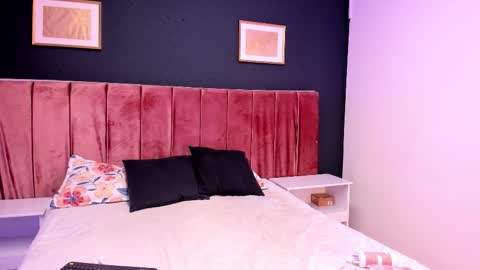 Anna online show from 9, 1, 2026