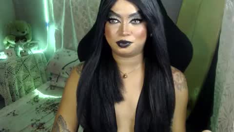 QUEEN CESS online show from 26, 5, 2026