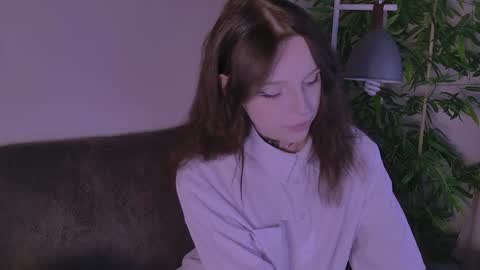 Snapshot of claire_bennett chatting on 17, 5, 2026 Claire Bennett online show from 17, 5, 2026