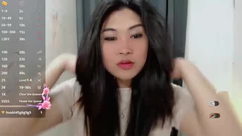 CLAIRE online show from 9, 11, 2025